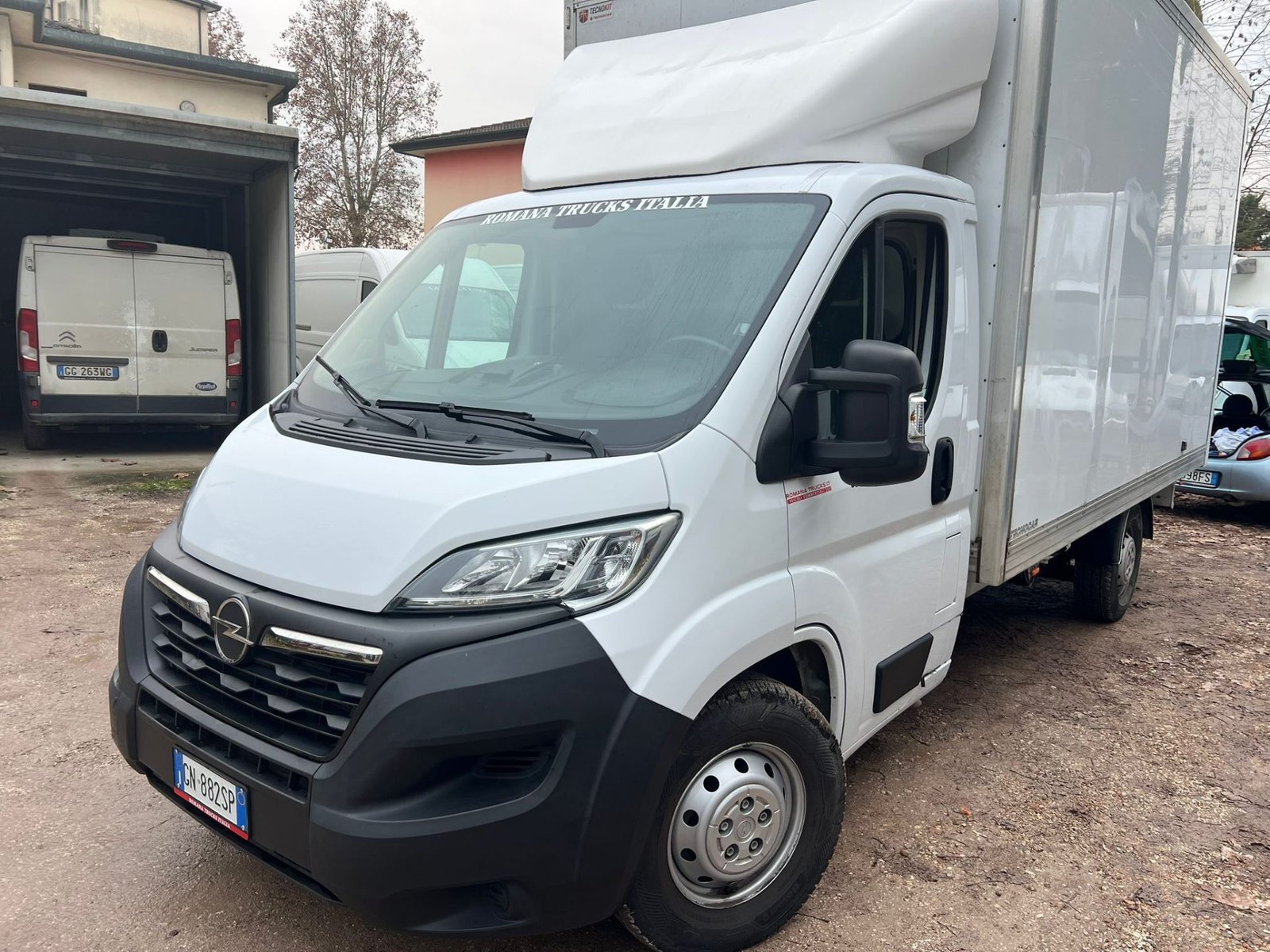Opel Movano